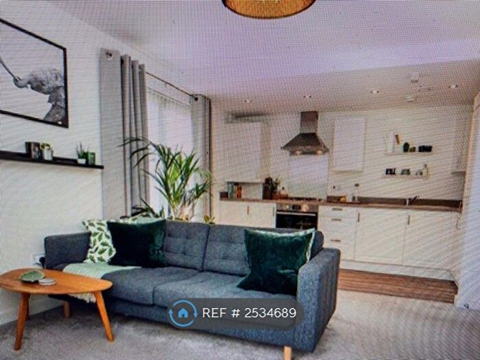 2 Bedroom Flat To Rent In Mottram Road, Edinburgh, EH4