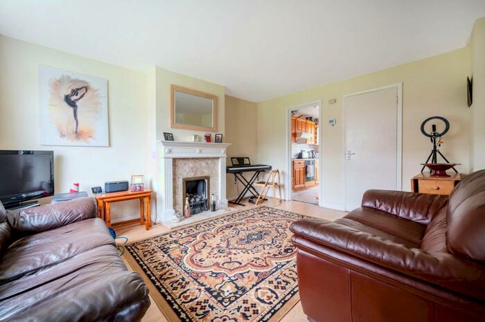 4 Bedroom End Of Terrace House To Rent In Grange Road, Guildford, , Guildford, GU2