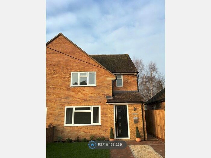 3 Bedroom Semi-Detached House To Rent In Silver Street, Leighton Buzzard, LU7