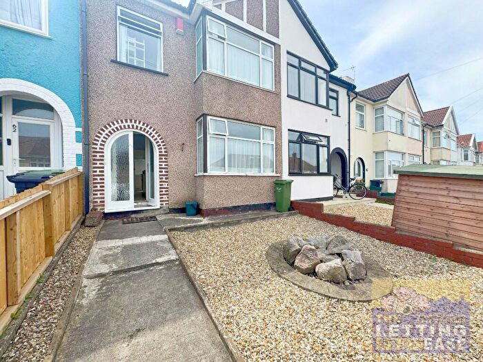 3 Bedroom Terraced House To Rent In Mackie Road, BS34