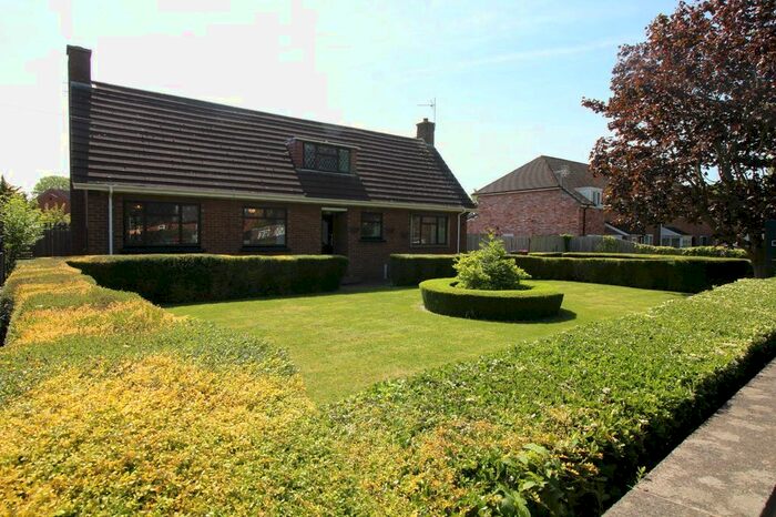 4 Bedroom Bungalow To Rent In Church Road, Saughall, Chester, Cheshire, CH1