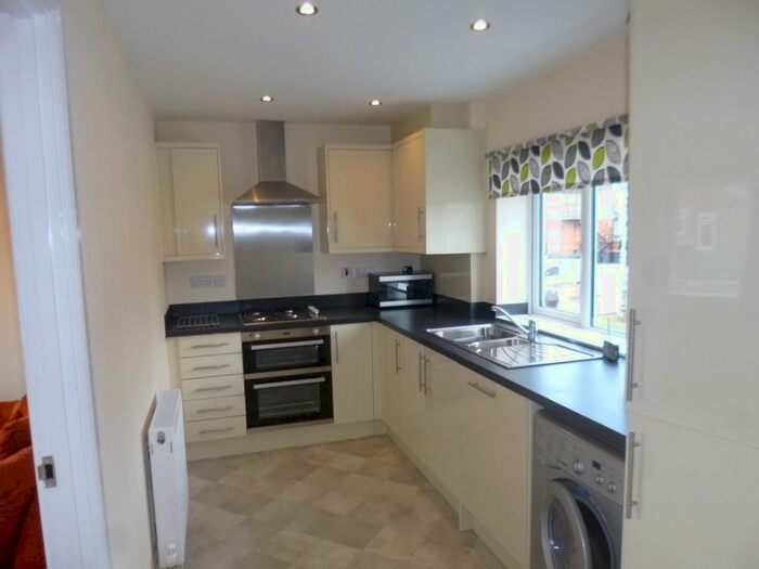 2 Bedroom Flat To Rent In Regent Street, Beeston, NG9