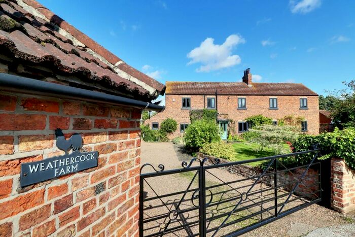 4 Bedroom Detached House For Sale In Belton Road, Beltoft, DN9