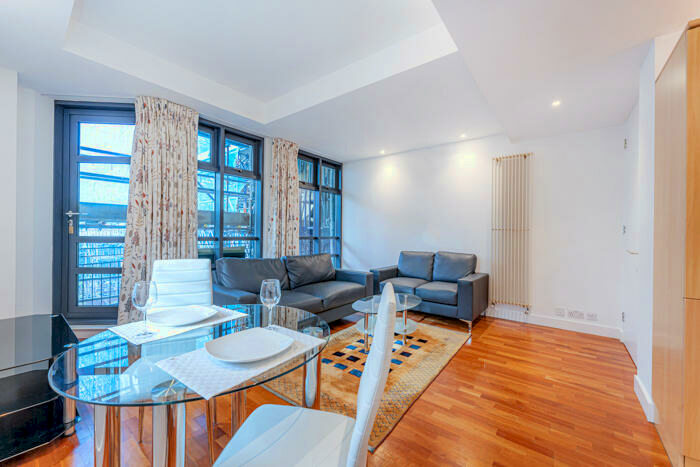 2 Bedroom Apartment To Rent In The Lexington, City Road, London, EC1Y