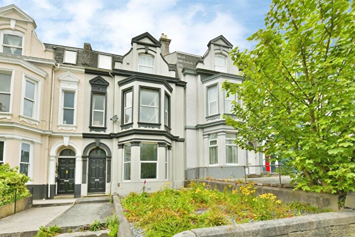 2 Bedroom Flat For Sale In Whitefield Terrace, Plymouth, PL4