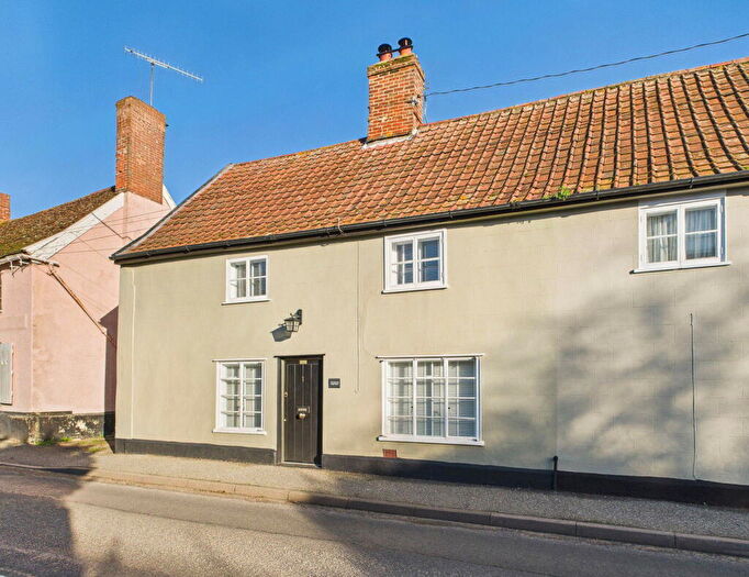 3 Bedroom Semi-Detached House For Sale In Cherry Tree Cottages, Hacheston, IP13