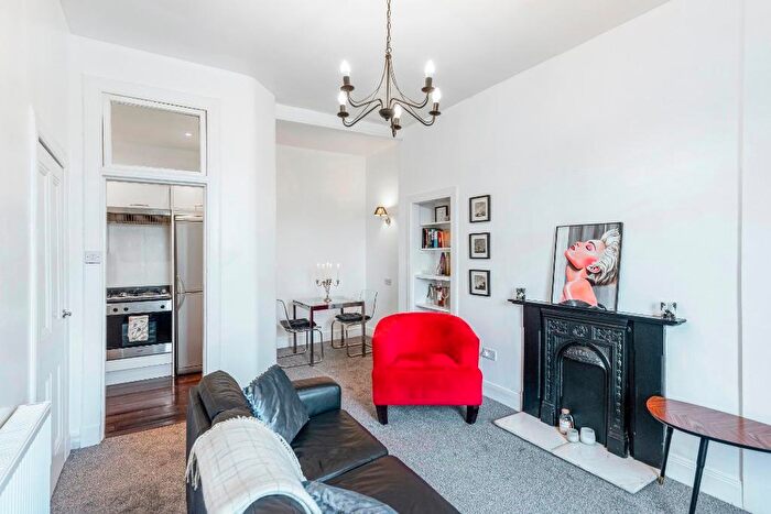 1 Bedroom Flat To Rent In Marionville Road, Meadowbank, Edinburgh, EH7