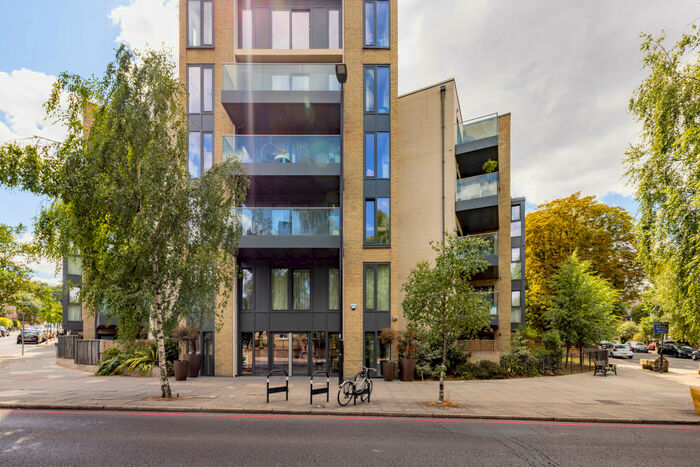 1 Bedroom Flat For Sale In Archway Road, London, N6