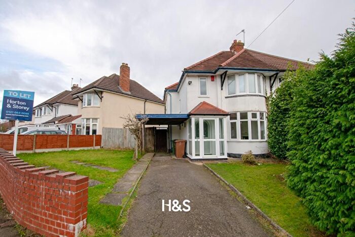 3 Bedroom Semi-Detached House For Sale In Ralph Road, Shirley, B90