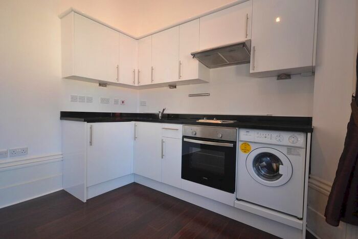 1 Bedroom Flat To Rent In Wilton Road, Reading, RG30