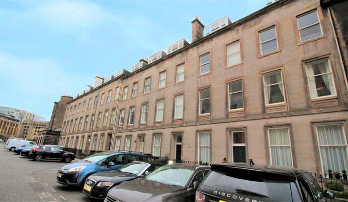 4 Bedroom Flat To Rent In Cambridge Street, Edinburgh, EH1