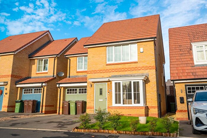 3 Bedroom Detached House For Sale In Stanley Parkway, Stanley, Wakefield, WF3