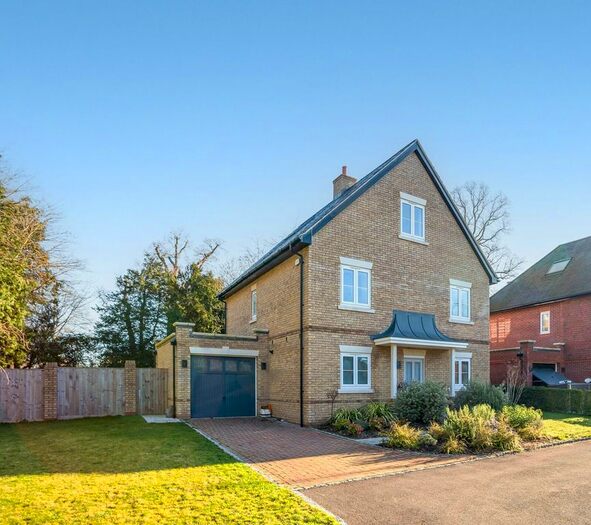 5 Bedroom Detached House For Sale In Parklands, Besselsleigh, Abingdon, Oxfordshire, OX13