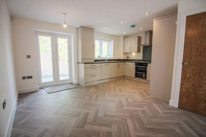 2 Bedroom Semi-Detached House To Rent In Curtis Street, Rawtenstall, Rossendale, BB4