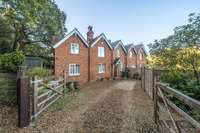 4 Bedroom Semi-Detached House For Sale In Newtown Common, Newbury, Hampshire, RG20