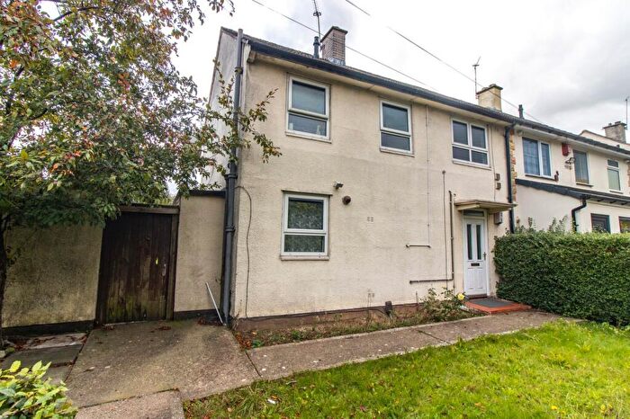 3 Bedroom End Of Terrace House For Sale In Cashmore View, Leicester, LE4