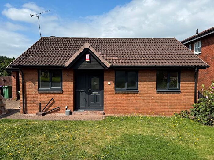 2 Bedroom Bungalow To Rent In Ainsdale Drive, Priorlsee, Telford, TF2