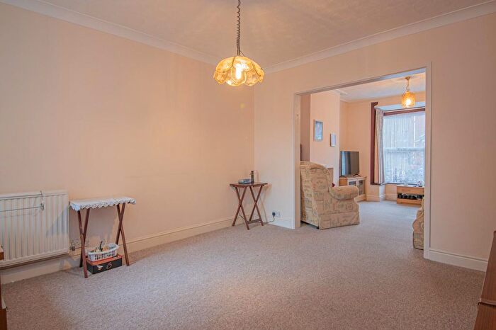3 Bedroom Terraced House For Sale In The Crescent, Eastleigh, SO50