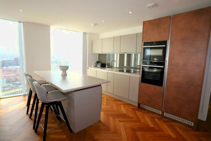 2 Bedroom Apartment To Rent In Deansgate Square, Owen Street, M15