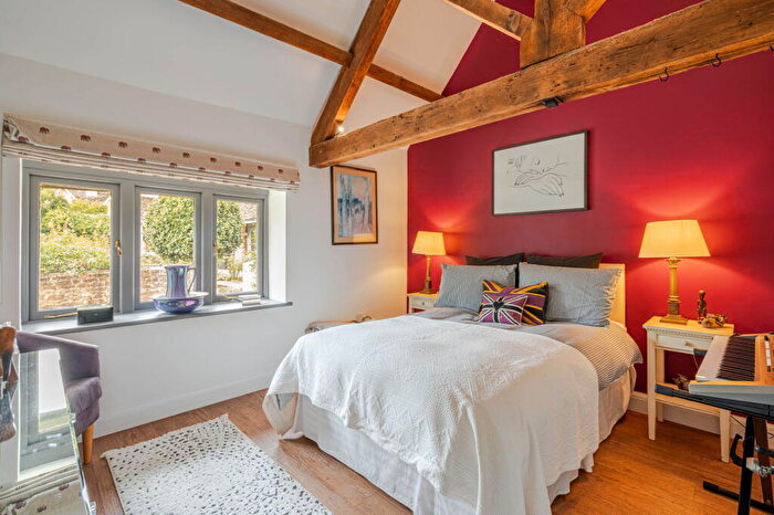 6 Bedroom Barn Conversion For Sale In Lanhill, Chippenham, SN14
