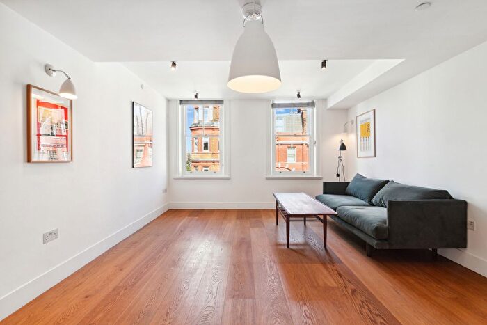 1 Bedroom Flat To Rent In Blandford Street, South Marylebone, W1U