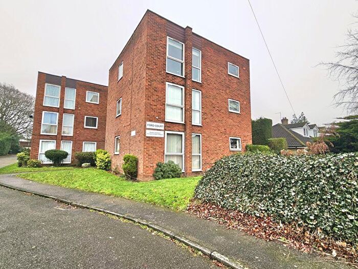 2 Bedroom Apartment For Sale In Eastern Road, Sutton Coldfield, B73