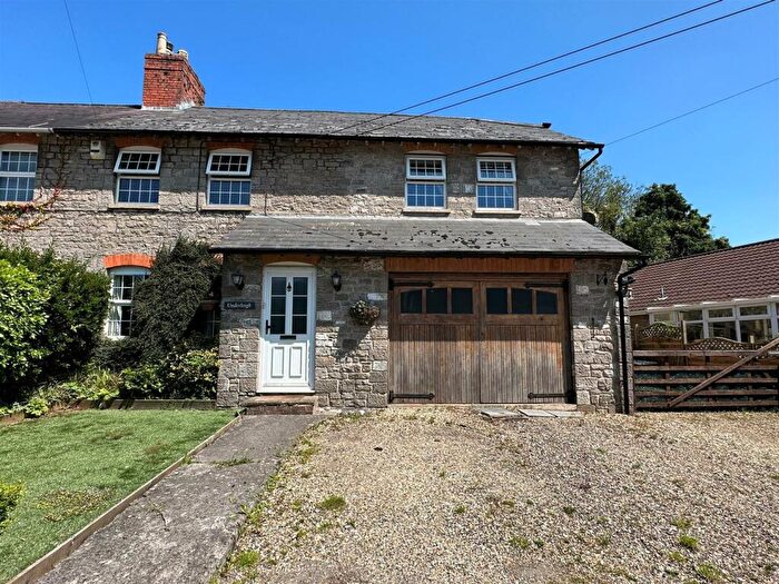 4 Bedroom Semi-Detached House For Sale In Gurney Slade, Radstock, BA3