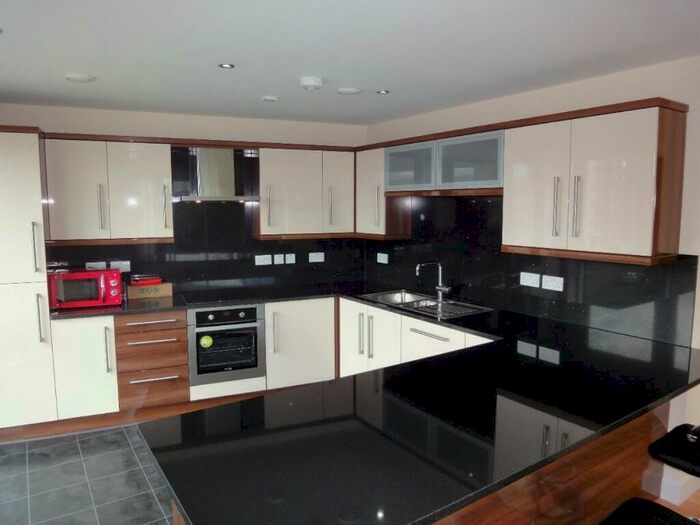 6 Bedroom Apartment To Rent In Ecclesall Road, Sheffield, S11
