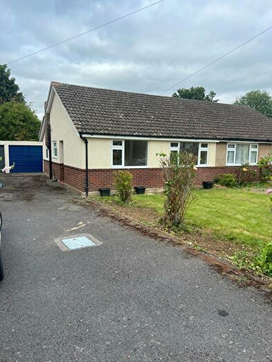3 Bedroom Bungalow To Rent In Friars Furlong, Long Crendon, Aylesbury, HP18
