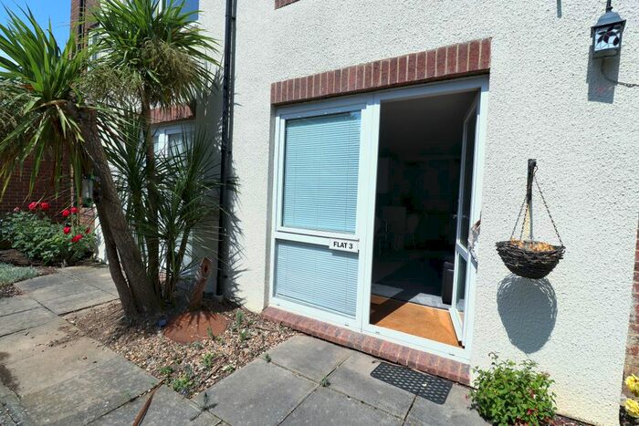 1 Bedroom Flat To Rent In Flat, Homebirch House, Hunting Gate, Birchington, CT7