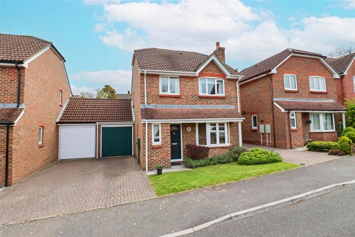 3 Bedroom Detached House For Sale In Jessett Drive, Church Crookham, GU52