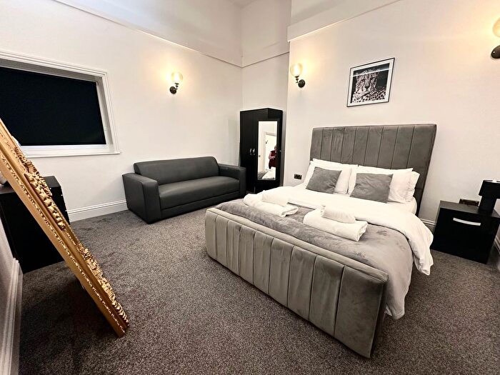 1 Bedroom Flat To Rent In St. Johns North, Wakefield, WF1