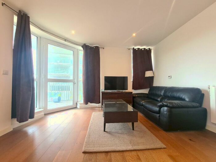 2 Bedroom Apartment To Rent In Maltby House, Tudway Road, London, SE3