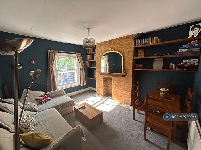 1 Bedroom Flat To Rent In Page Green Terrace, London, N15