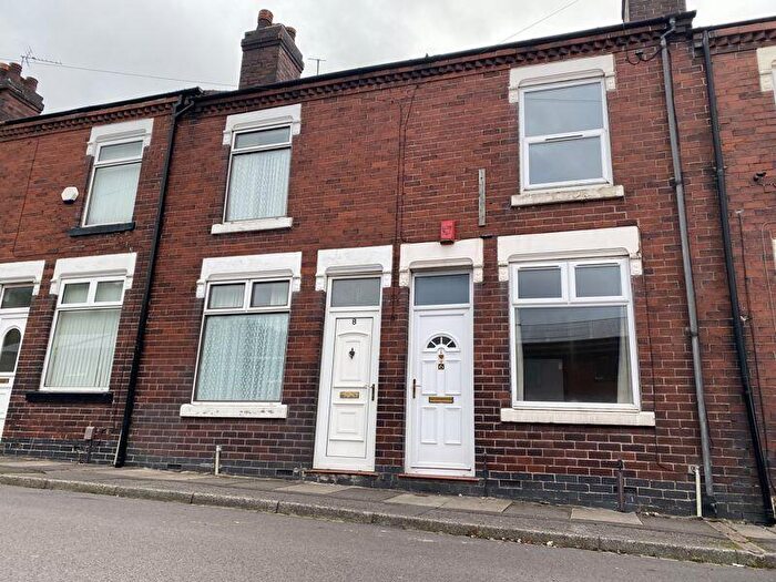 2 Bedroom Terraced House To Rent In Adkins Street, ST6