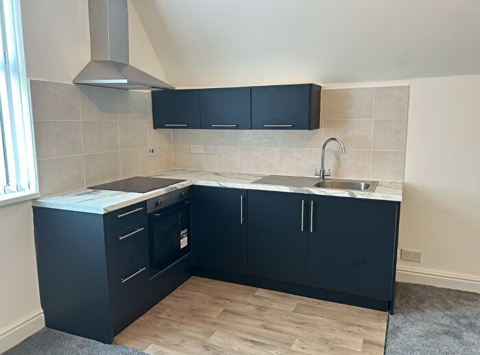 2 Bedroom Flat To Rent In Seabank Road, Wallasey, Merseyside, CH45