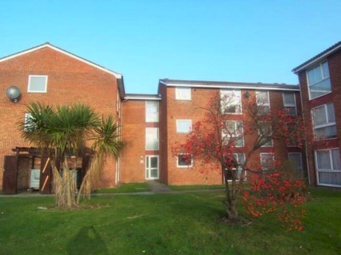 2 Bedroom Flat To Rent In Archery Close Harrow, Middlesex, HA3