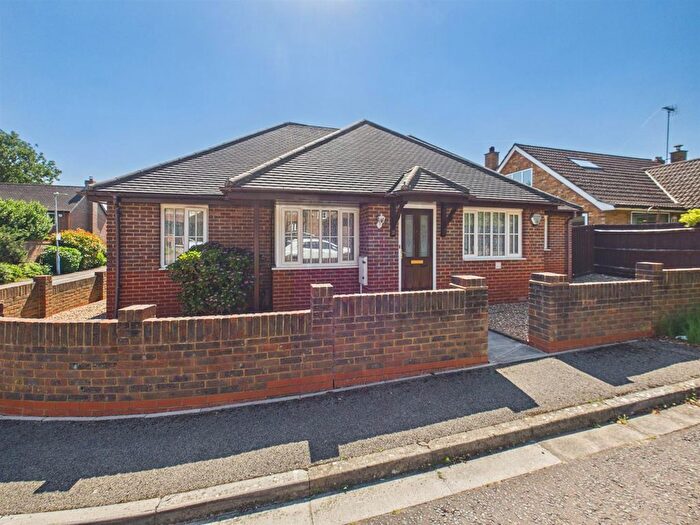 2 Bedroom Detached Bungalow For Sale In Woodside Close, Ruislip, HA4