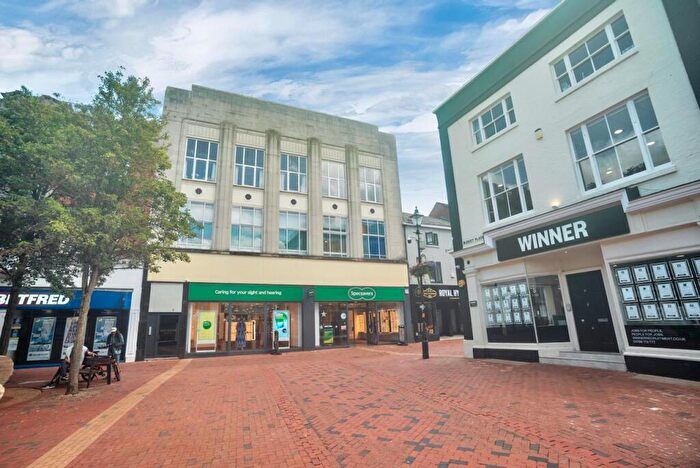 1 Bedroom Flat For Sale In Market Place, Rugby, CV21