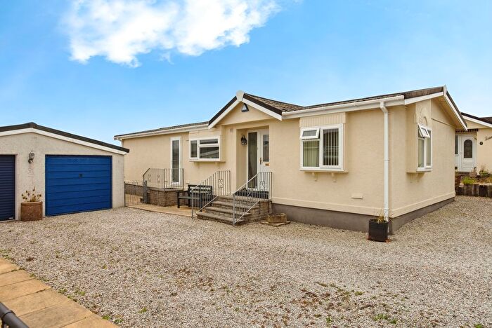 2 Bedroom Property For Sale In Gribbin Way, Mountlea Country Park, Par, Cornwall, PL24
