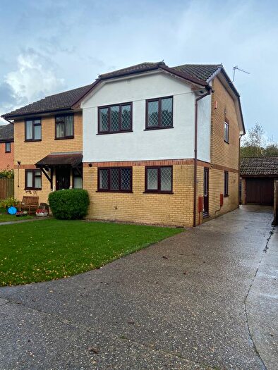 3 Bedroom Semi-Detached House To Rent In Rowan Close, Sandford, BH20