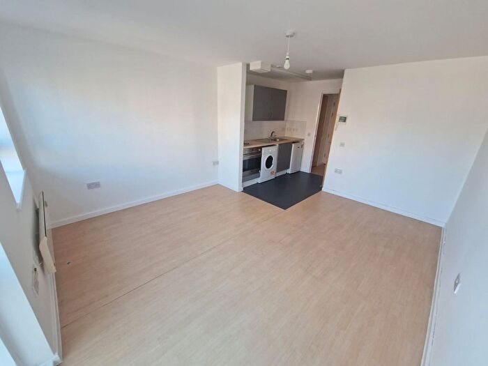 Studio To Rent In Howlands, Welwyn Garden City, AL7