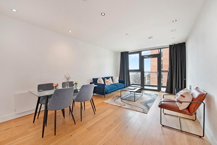 2 Bedroom Flat To Rent In Station Grove, The Assembly, HA0