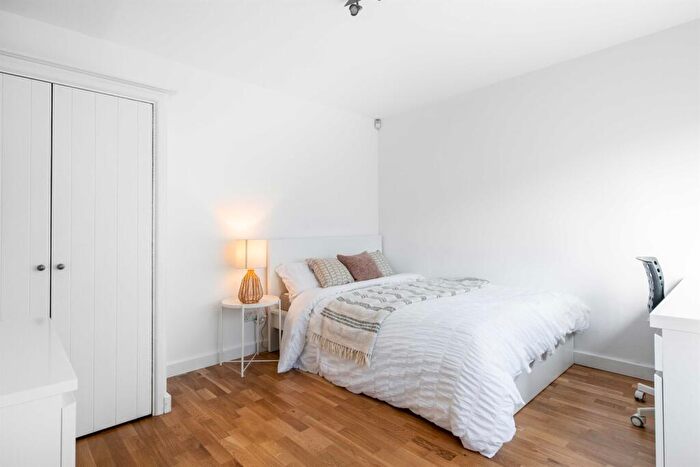 4 Bedroom Terraced House To Rent In Yeomans Court, The Park, Nottingham, NG7