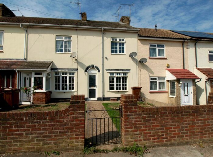 3 Bedroom Terraced House To Rent In Napier Road, Gillingham, ME7