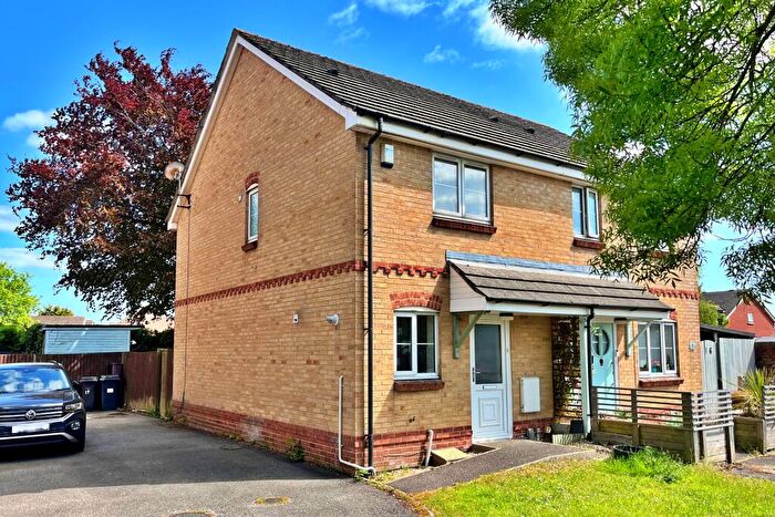 2 Bedroom Semi-Detached House To Rent In Bournemouth, BH10
