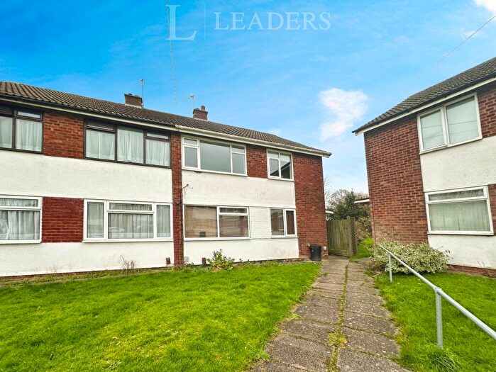 2 Bedroom Maisonette To Rent In Lazy Hill, Birmingham, B38