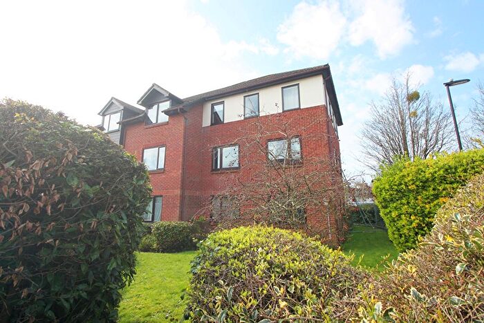 2 Bedroom Flat For Sale In Grosvenor Road, Southampton, SO17