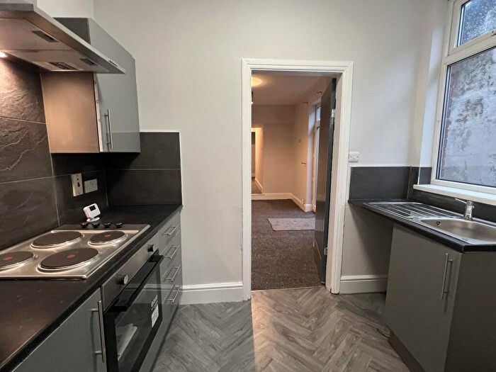 2 Bedroom Flat To Rent In Victoria Road, DL1