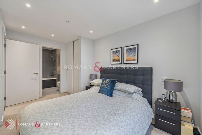 2 Bedroom Flat To Rent In Arber House, Southall, UB1